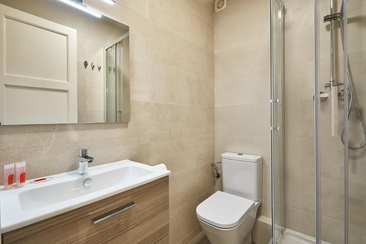 דירות Bbarcelona Calabria Flat מראה חיצוני תמונה